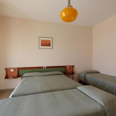 Hotel Continental Fano Kültér fotó