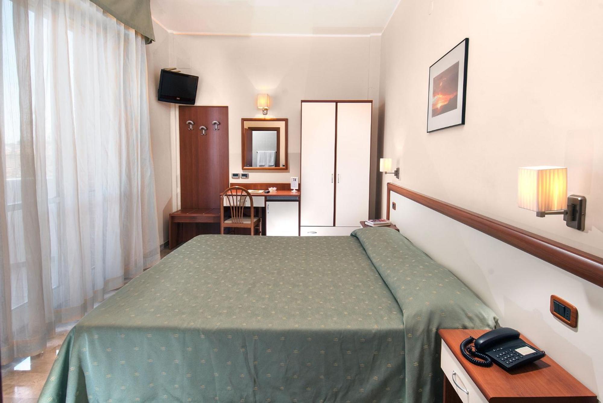 Hotel Continental Fano Szoba fotó