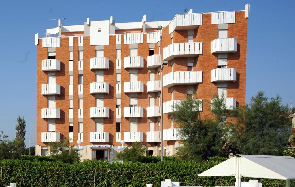 Hotel Continental Fano Kültér fotó
